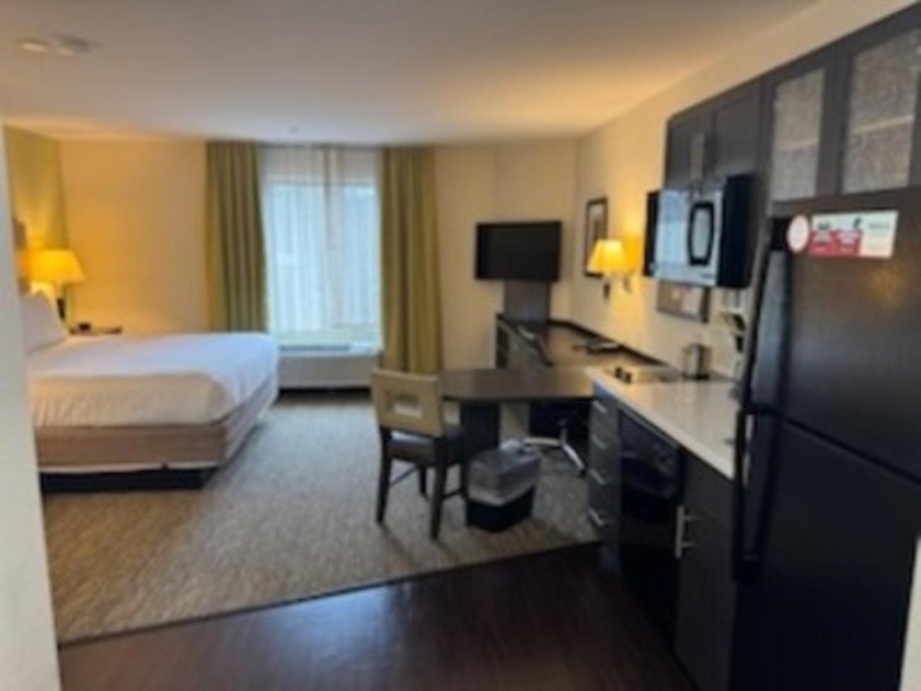 Candlewood Suites Eugene Springfield By Ihg Экстерьер фото