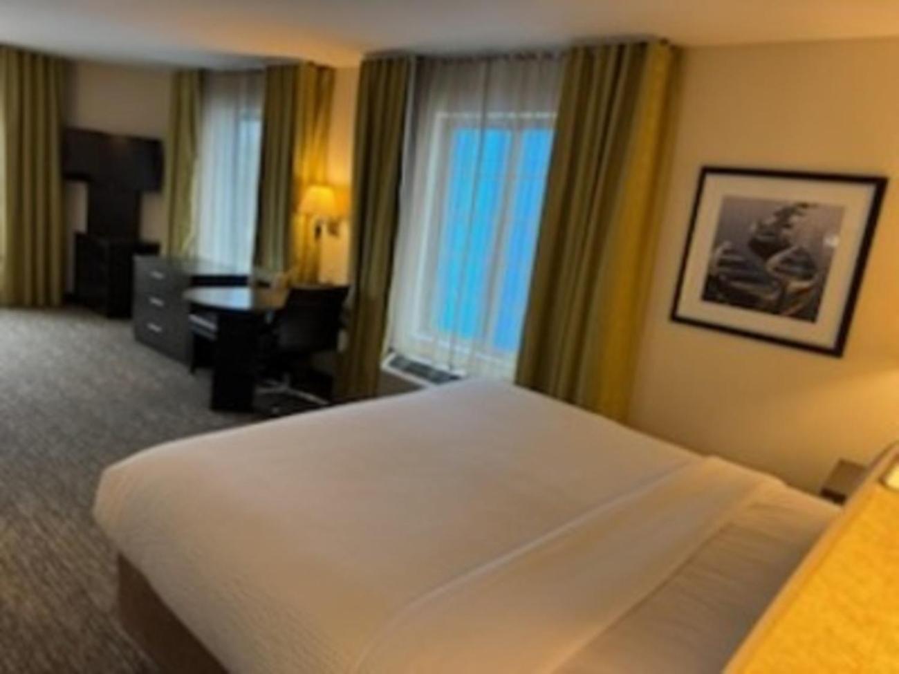 Candlewood Suites Eugene Springfield By Ihg Экстерьер фото