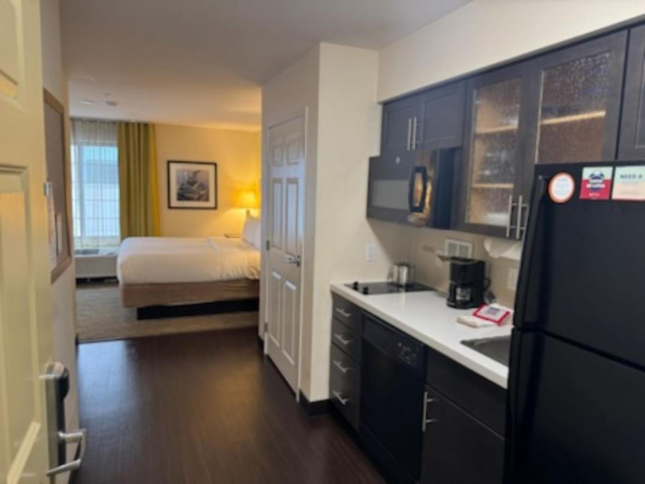 Candlewood Suites Eugene Springfield By Ihg Экстерьер фото